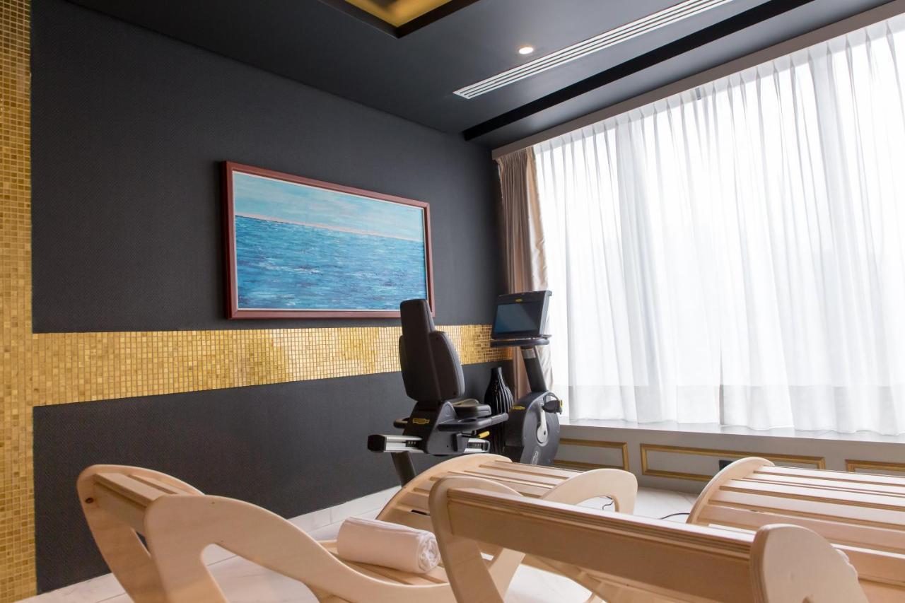 สวิสโซเทล ซาราเจโว Hotel ซาราเยโว ภายนอก รูปภาพ The gym at the hotel