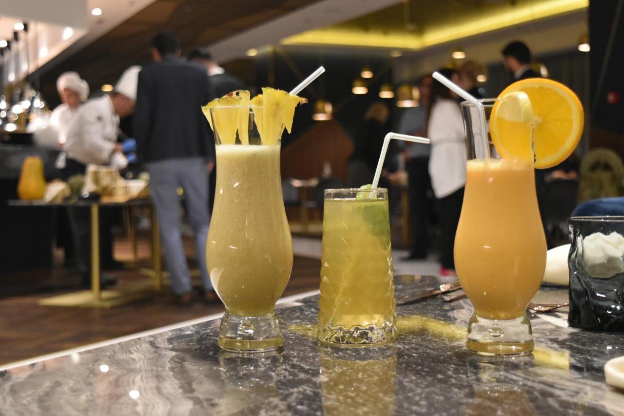 สวิสโซเทล ซาราเจโว Hotel ซาราเยโว ภายนอก รูปภาพ Juices